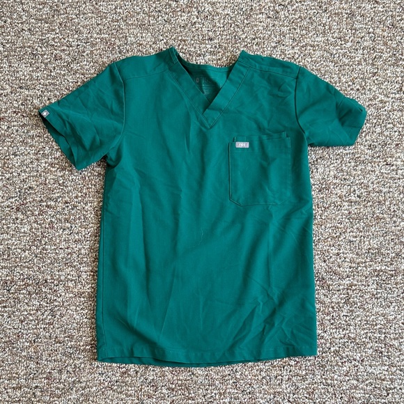 Figs Green Short Sleeve Tee - Picture 1 of 1